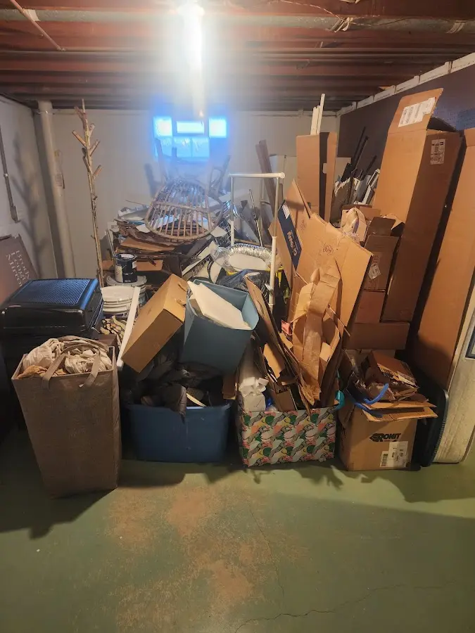 Roll-off dumpster container at job site for 20 Yard Dumpster Rental in Union Hill-Novelty Hill